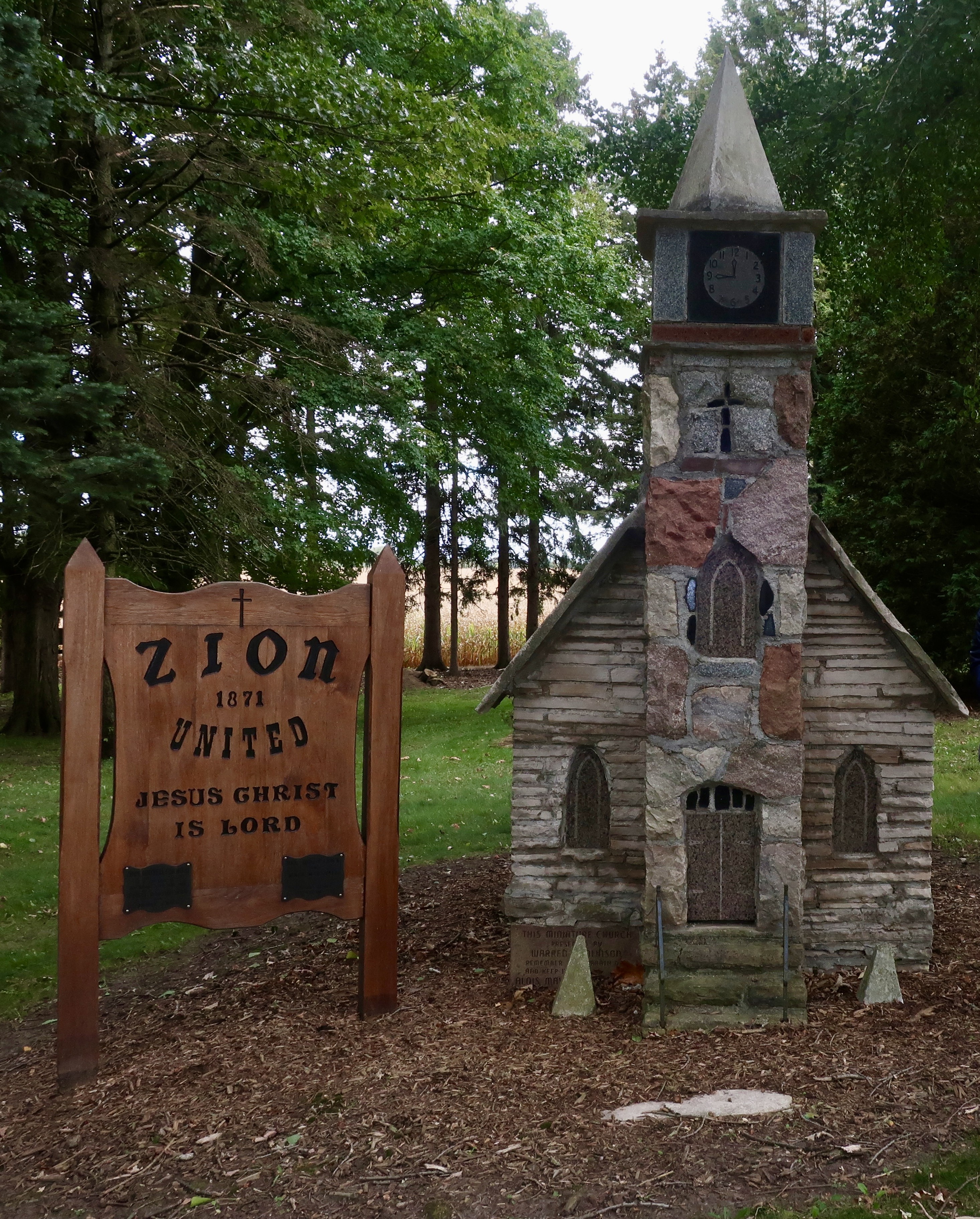 Zion Hill Cemetery in Ontario, Canada
