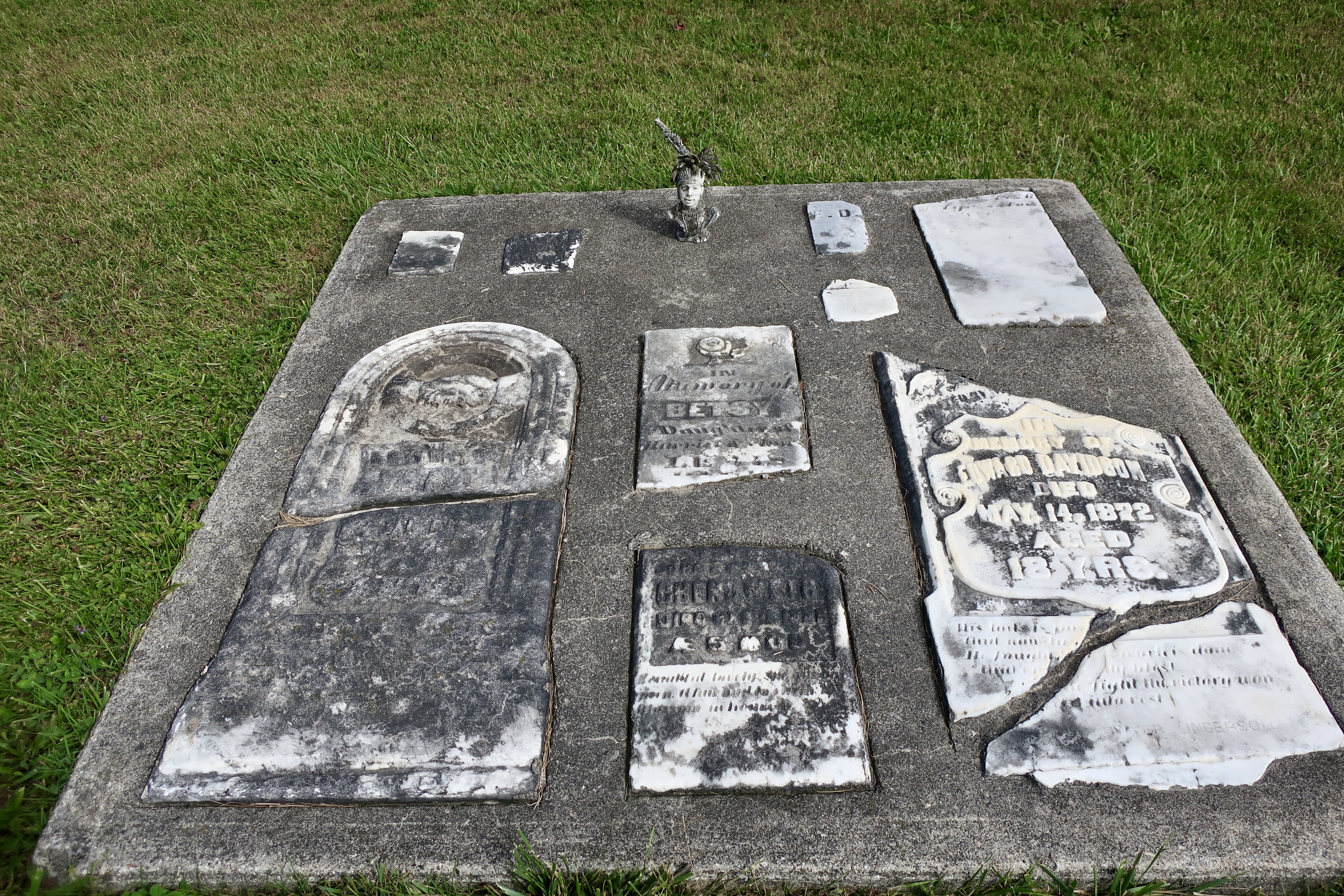 St. Andrew's Cemetery in Ontario, Canada